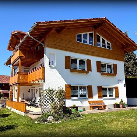 23 Neu Erbaute Ferienwohnung Mit Schloss- Und Panoramablick Halblech Esterno foto