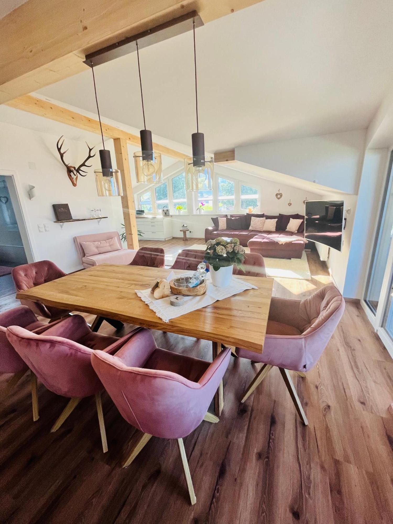23 Neu Erbaute Ferienwohnung Mit Schloss- Und Panoramablick Halblech Esterno foto