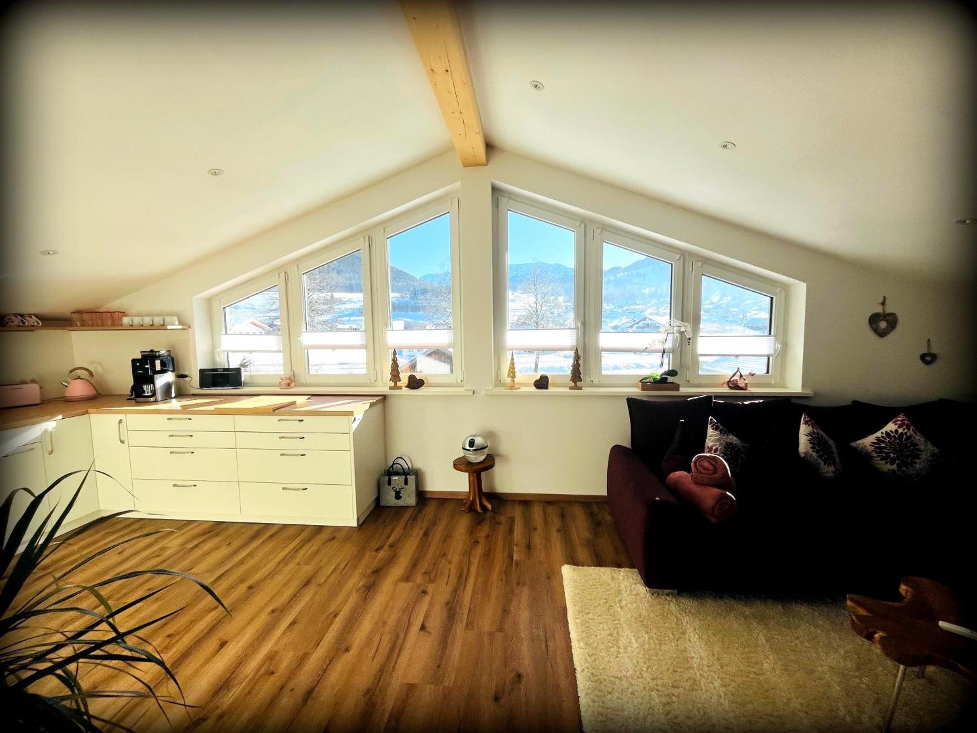 23 Neu Erbaute Ferienwohnung Mit Schloss- Und Panoramablick Halblech Esterno foto